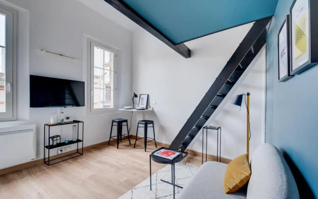 • L'Oceà • Studio - Quartier Busca - Proche Métro