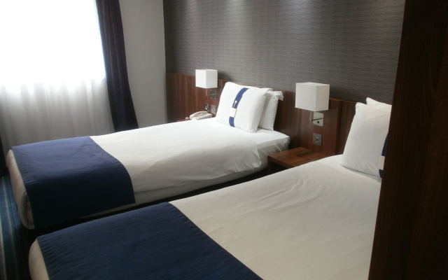 Holiday Inn Express London City by IHG