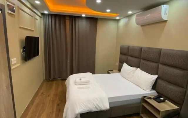 Kadikoy Viva Hotel