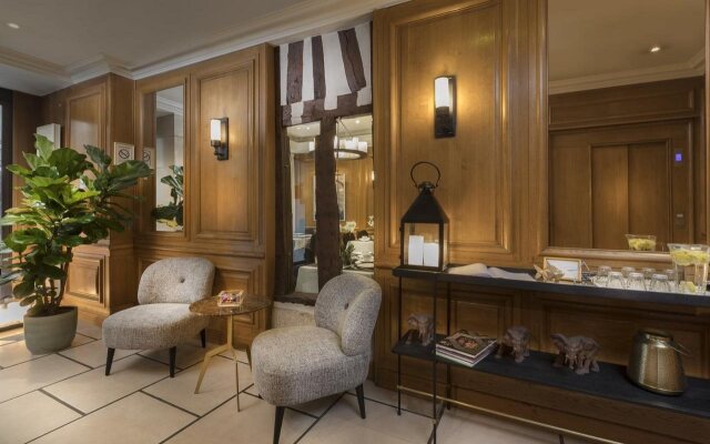 Dauphine Saint Germain Hotel