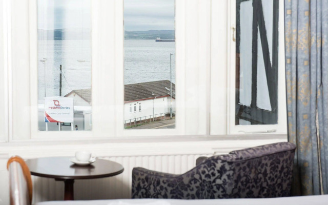 Royal Marine Hotel