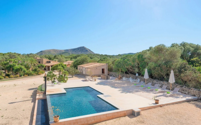 Rafal Pai in Art With 6 Bedrooms and 6 Bathrooms