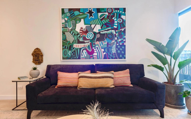 ✶ Maras Residence ✶ LUXURY Rooftop Pool & Grill