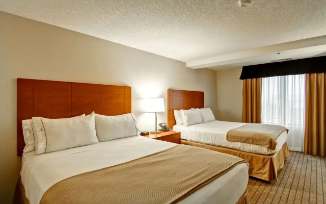 Spark by Hilton Guelph