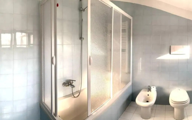 Charming studio next to Fiera with Terrace and parking