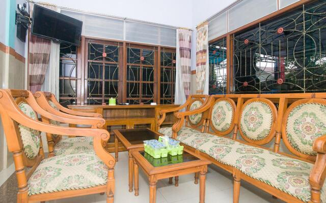 RedDoorz Syariah near Alun Alun Bojonegoro