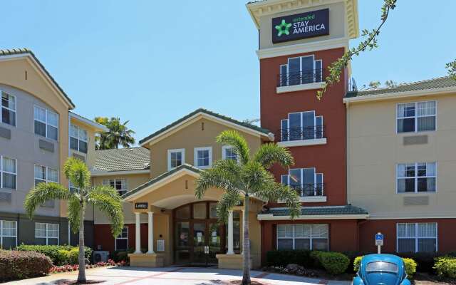 Extended Stay America Suites Orlando Maitland Summit Tower B