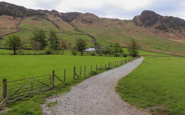 Two Side House Farm