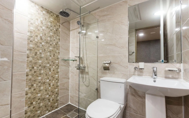 Suwon Station BIZ Hotel