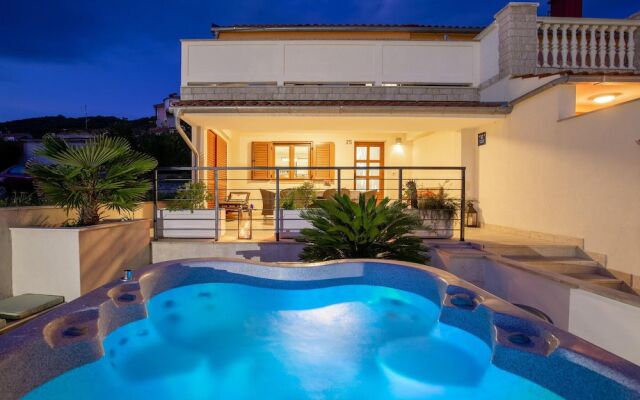 Awesome Home in Barbat with Hot Tub, WiFi, 4 Bedrooms