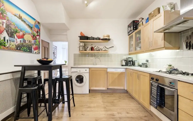 The Charming Golborne Escape- KBT