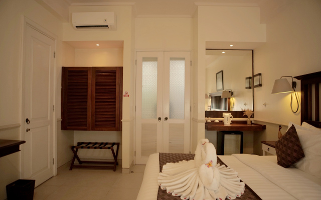 SOLTERRA SEMINYAK Boutique Hotel & Spa Powered By Archipelago – Guest Rooms – Kerobokan Kelod