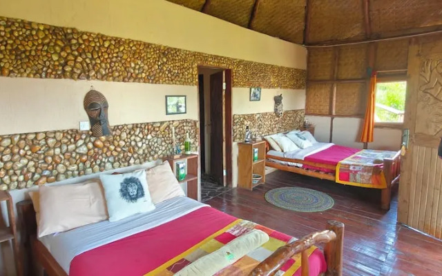 Agandi Uganda Eco-lodge