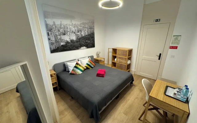 Guest House Residencial REAL