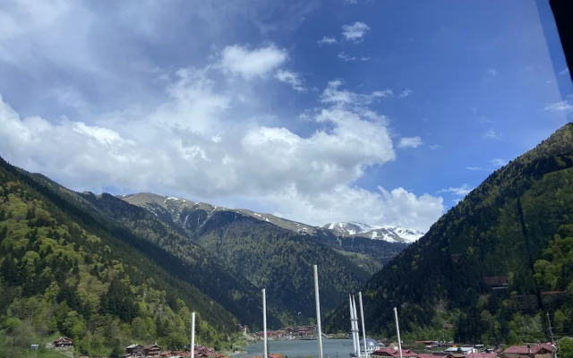 Grand Ozturk Uzungol