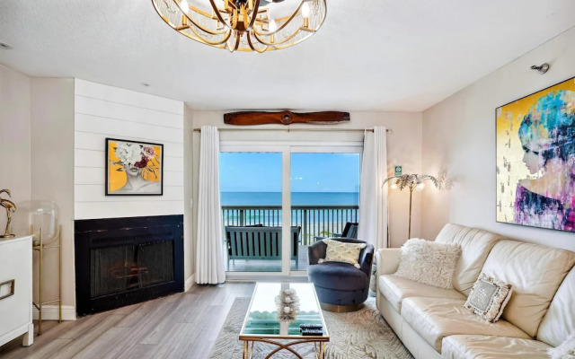 Pelican Pointe 5B