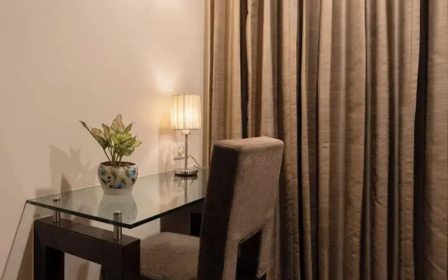 Hotel Aditya Park Regent