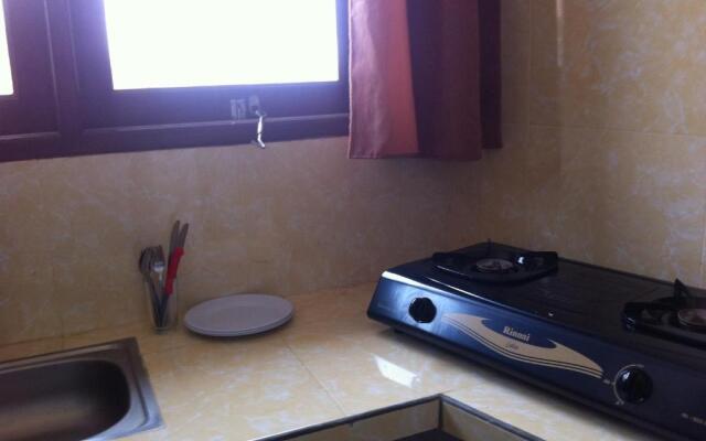 Amed Sari Beach Guesthouse