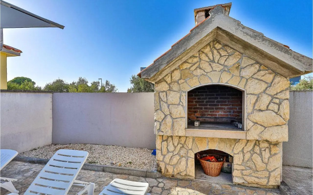 Holiday home Okrug Gornji 73 with Outdoor Swimmingpool