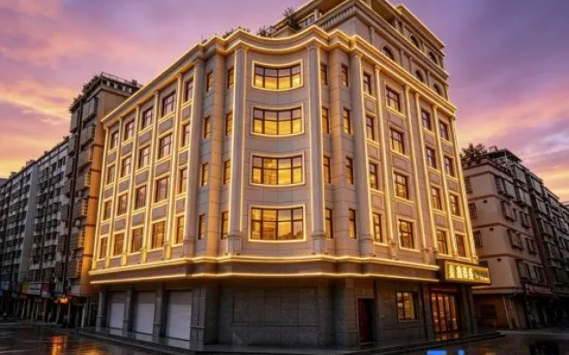 Xintaisheng Stay Homestay (Huizhou Huiyang High-Speed Railway Station) — 2-star hotel in Huizhou