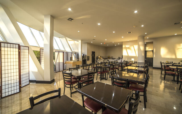 Nuvo Suites Hotel