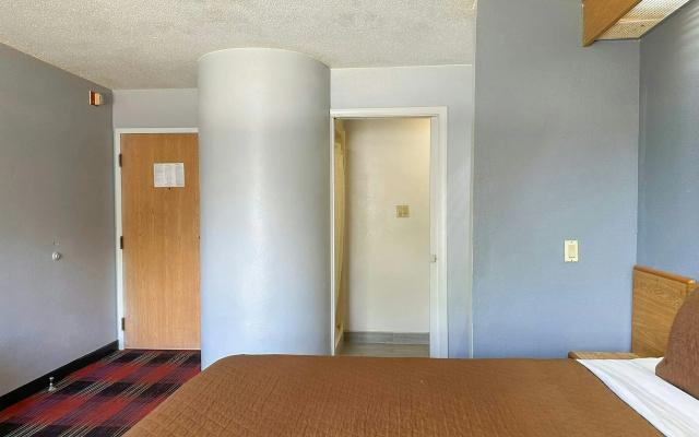 Rodeway Inn Memphis