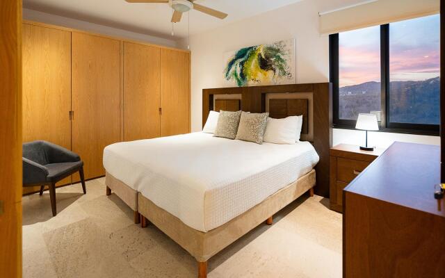 Condo Solaria G303 in Ventanas Residencial