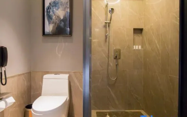 Rezen DongHotel (Harbin Railway Station First Affiliated Hospital  Medical University Branch) - Hotel in Harbin - Photo 2