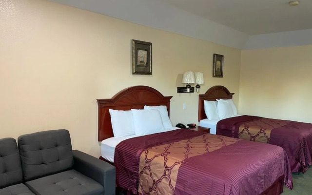 Executive Inn And Suites