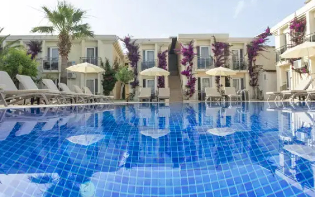 Omer Aybak Beach Hotel