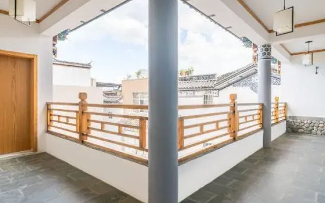 Dali Yueshang Yunjian Maoer Garden Homestay