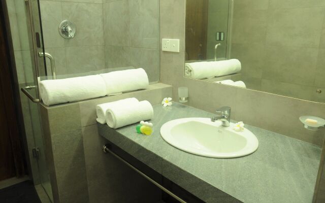 Serendib Beach Hotel