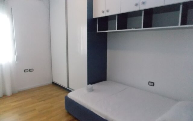 Doka Apartments