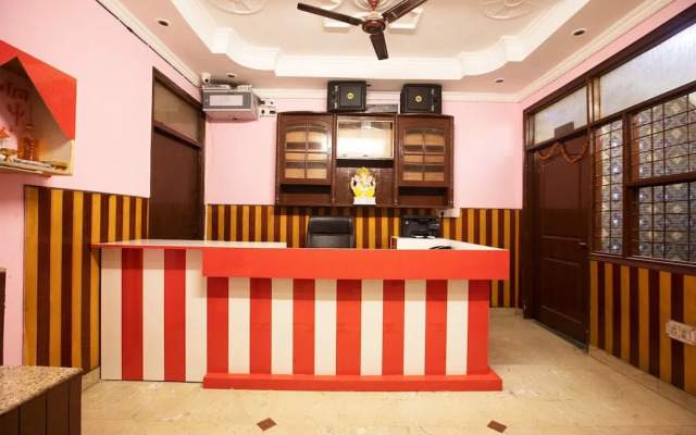 Shree G Palace by OYO Rooms