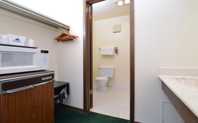 Americas Best Value Inn La Crosse