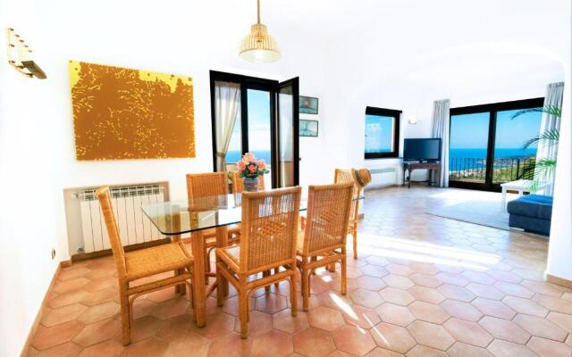 Villa Titina - Sunset Apartments