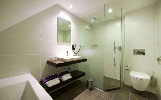 Hotel Allure Lounge & Dinner