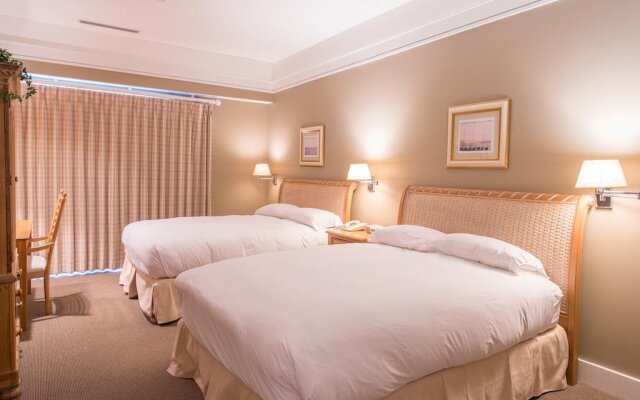 Bay Harbor Village Hotel