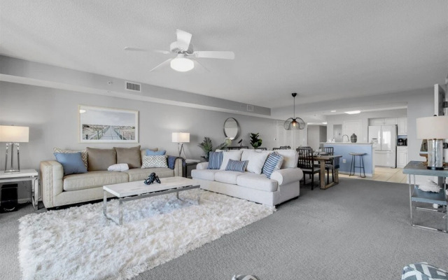 Yacht Club Villas 2-902