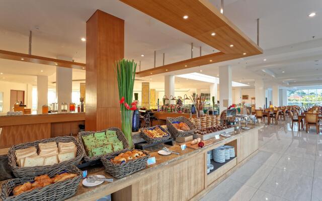 Le Eminence Puncak Hotel Convention & Resort