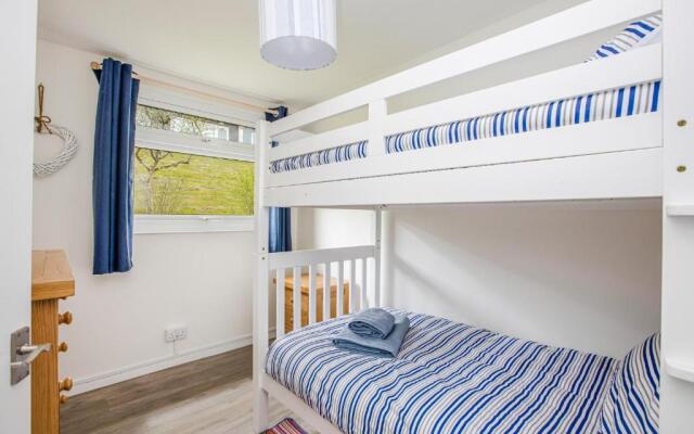 328 Norton Park, Dartmouth