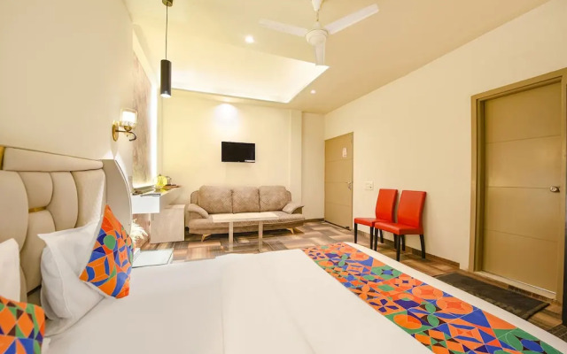 Fabhotel Vintage Inn