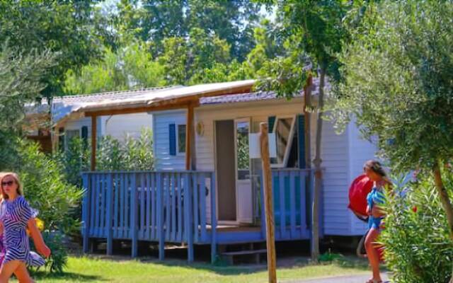 Lagrange Grand Bleu Vacances Camping Le Bosc