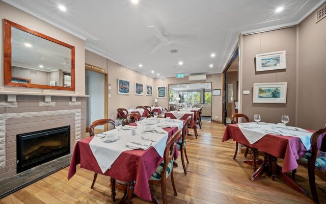 Oasis Inn Ulladulla - Guest 18 Years and Older