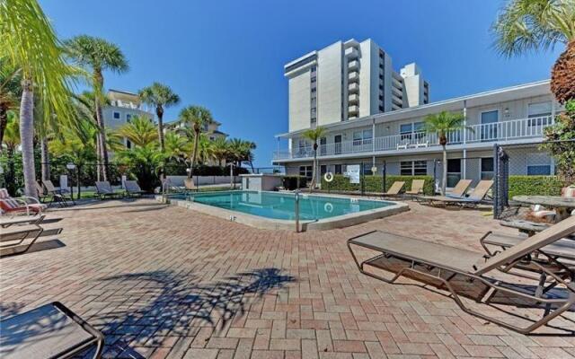 Gulf Holiday by Beachside Management