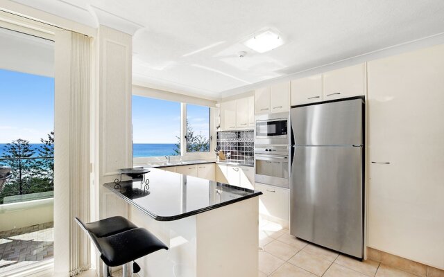 Burleigh Heads Private 2 Bed Ocean View