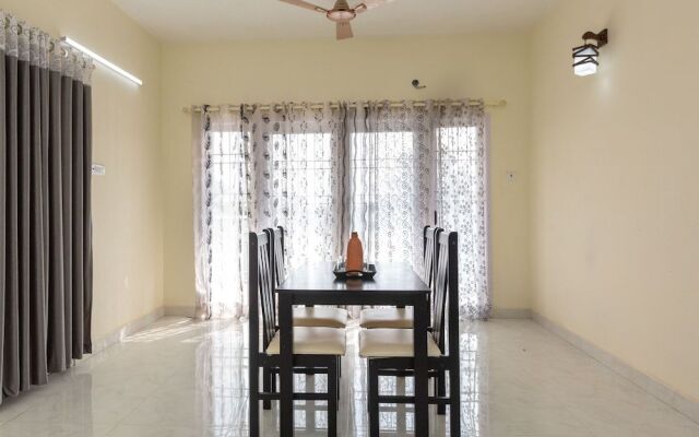 OYO 23081 Little Stay Service Apartments