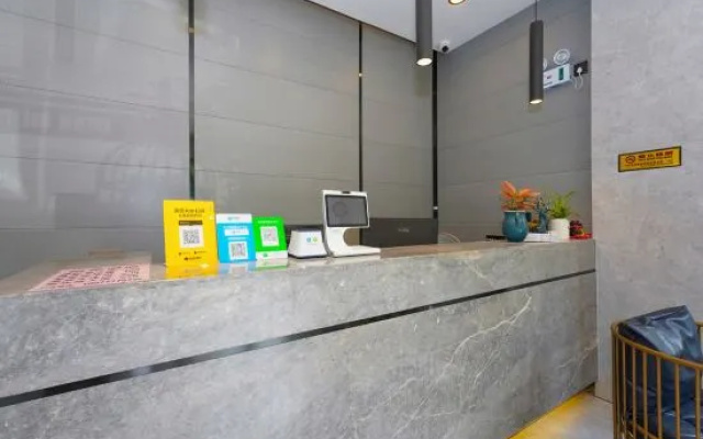 Yijia Hotel – Hotel Rooms – Nanning