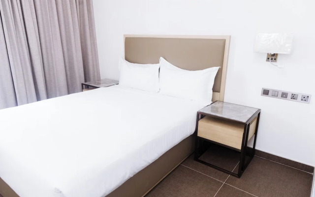 38 on Boulders Hotel
