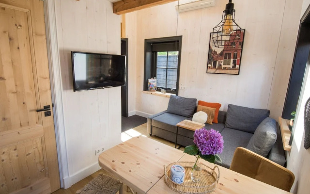 Welcoming Chalet in the Heart of Monnickendam With Terrace
